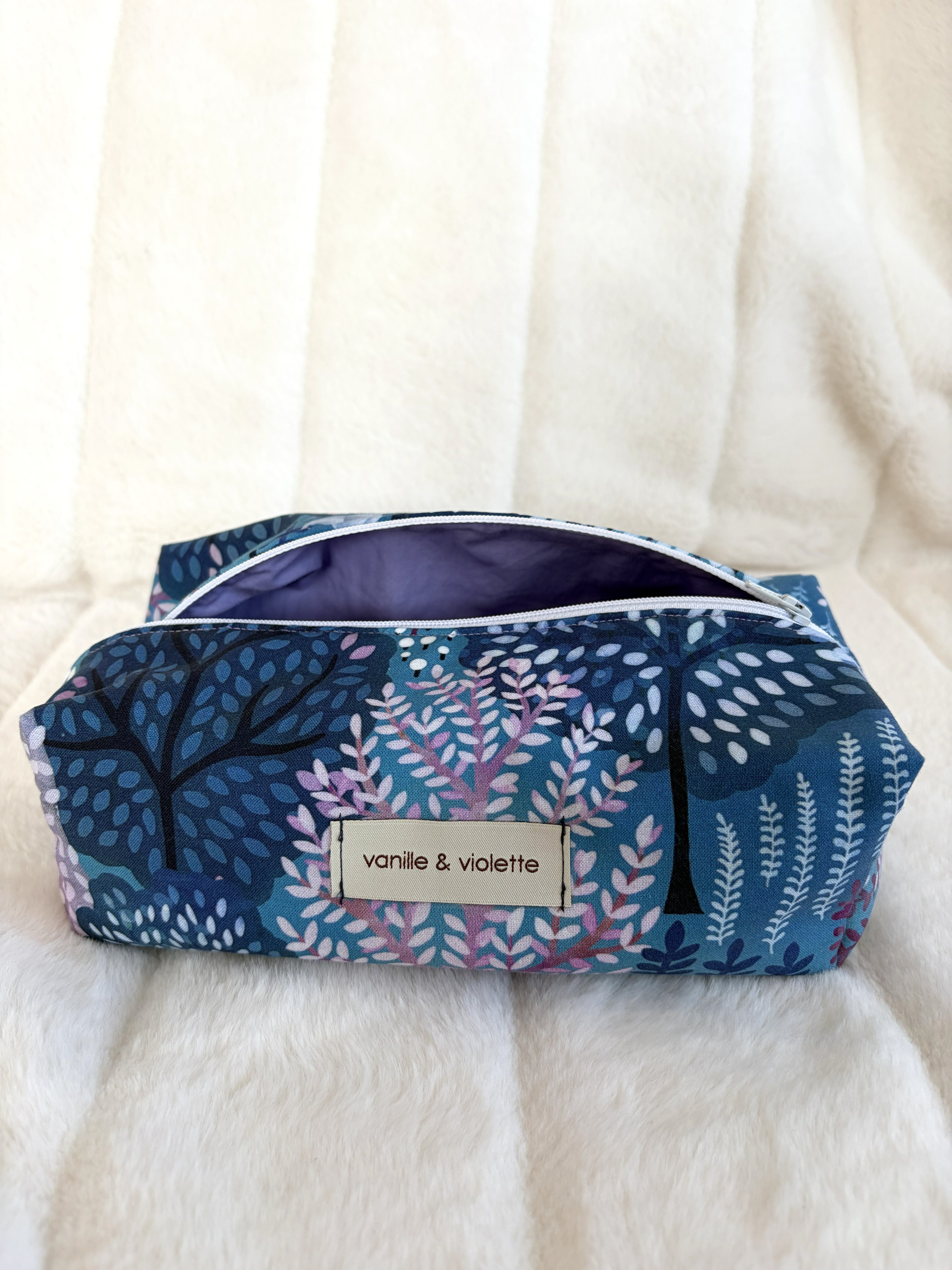 Winter Unicorn | Boxy Pouch