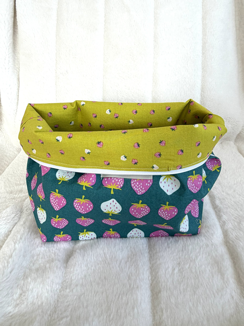 Strawberry | Standard Project Bag