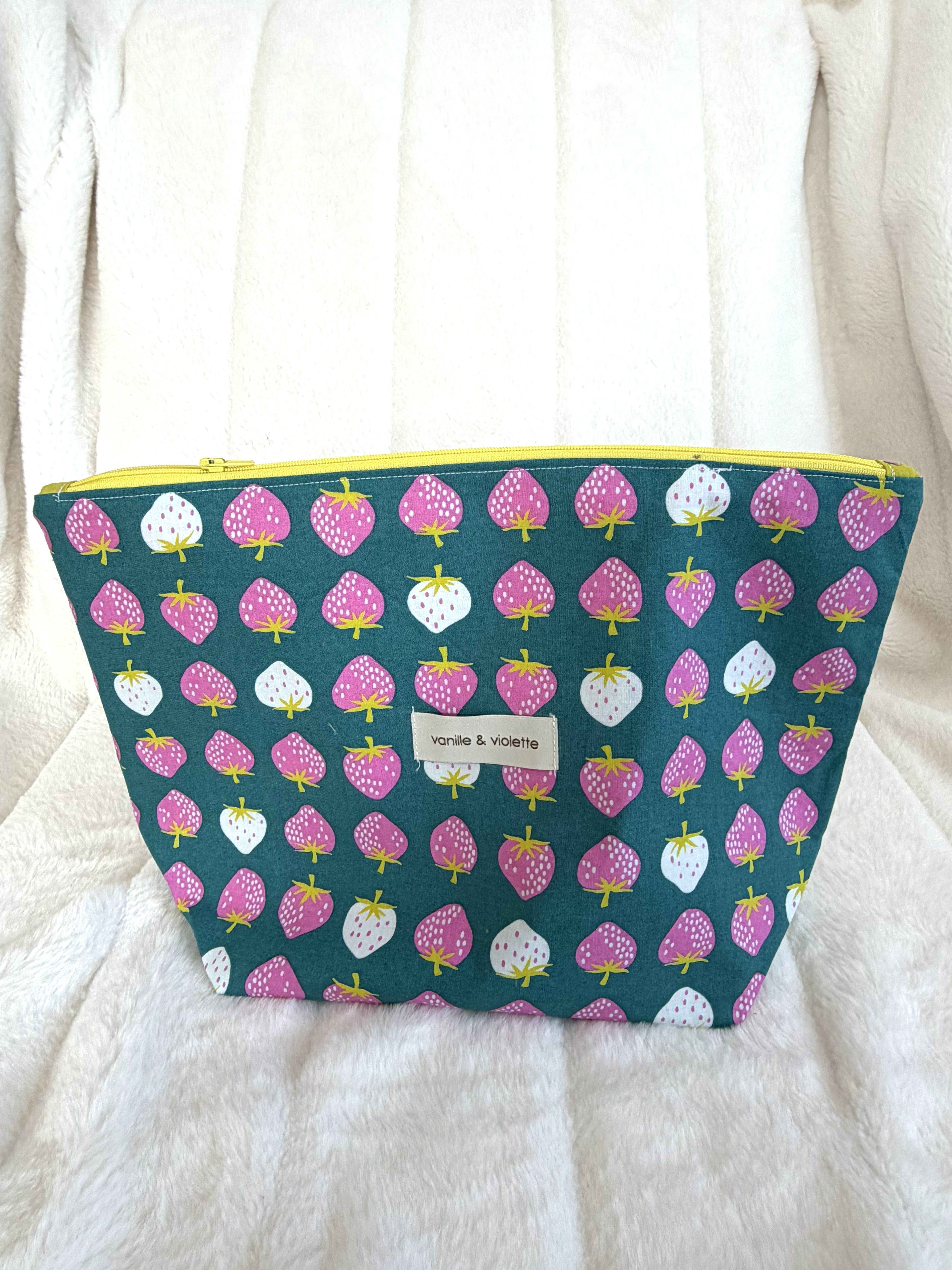 Strawberry | Standard Project Bag